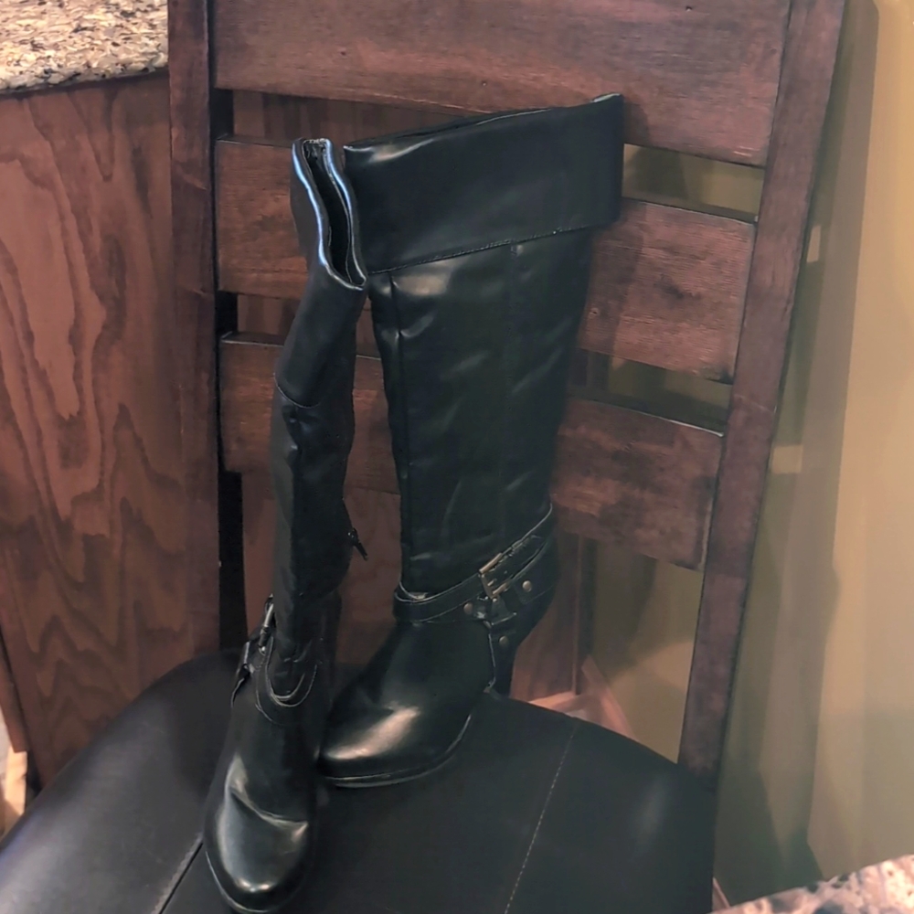 Black knee high boots